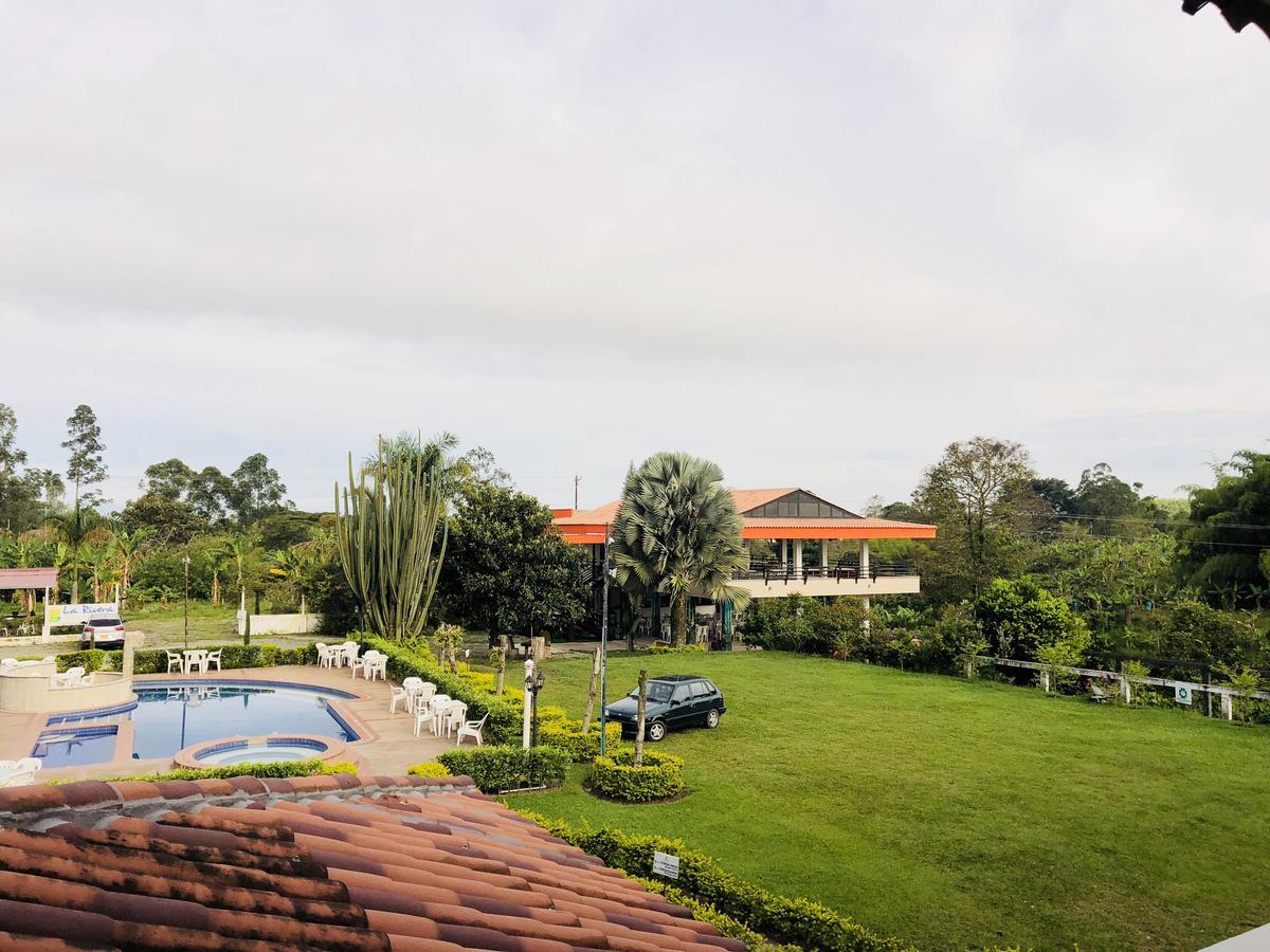 Finca Hotel La Rivera Calarcá Buitenkant foto